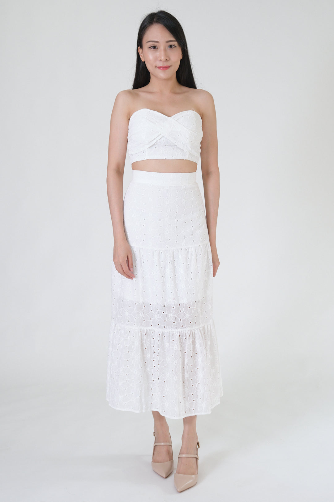 Chixxie Ixia Lace Two-Piece Set (White)
