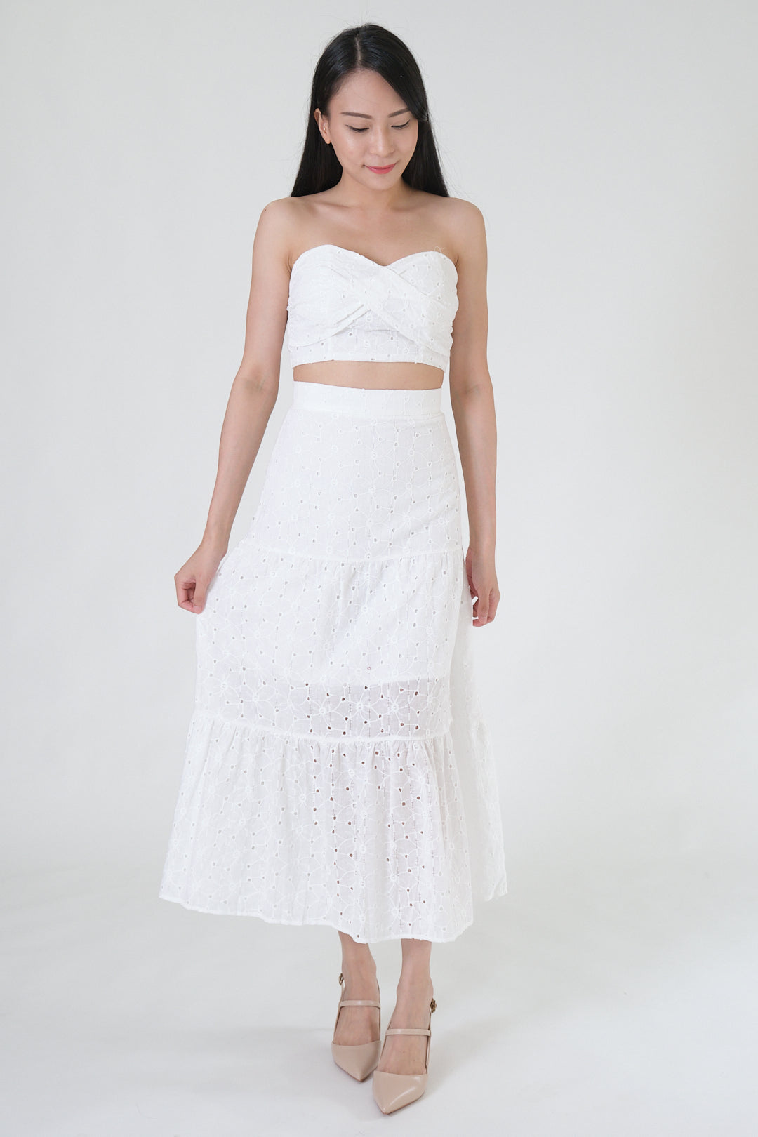Chixxie Ixia Lace Two-Piece Set (White)