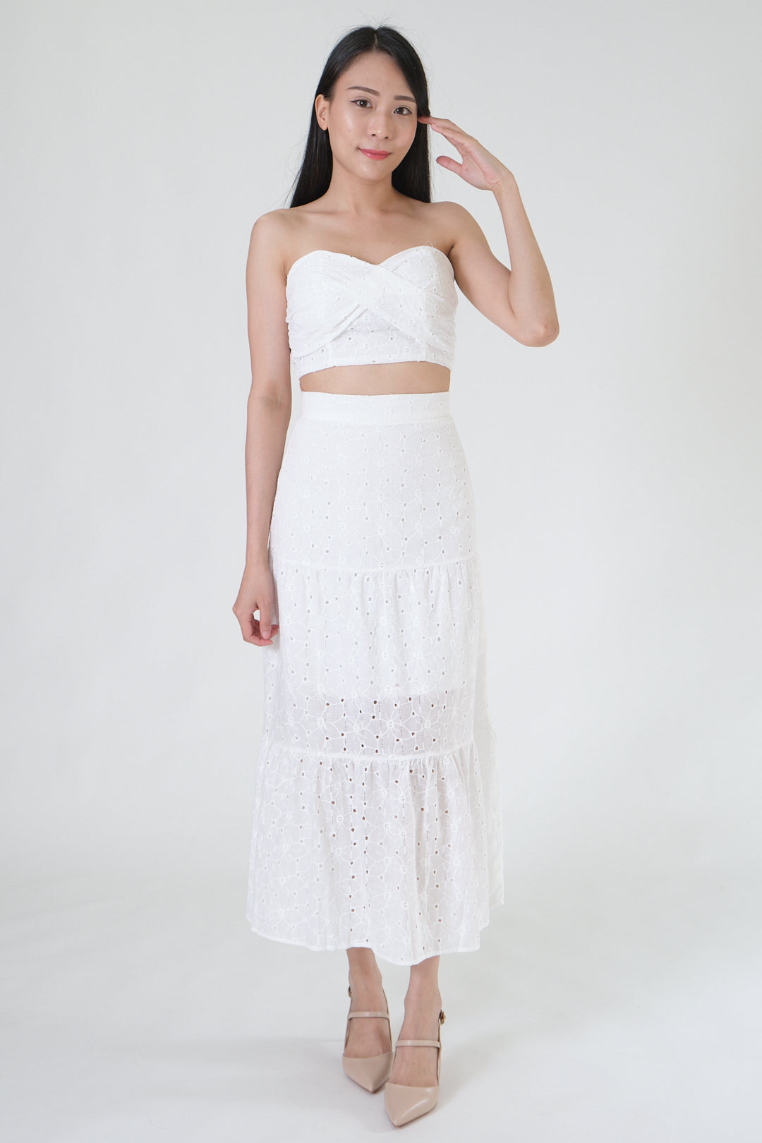 Chixxie Ixia Lace Two-Piece Set (White)