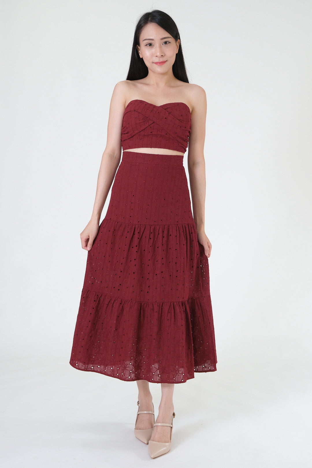 Chixxie Ixia Lace Two-Piece Set (Red)