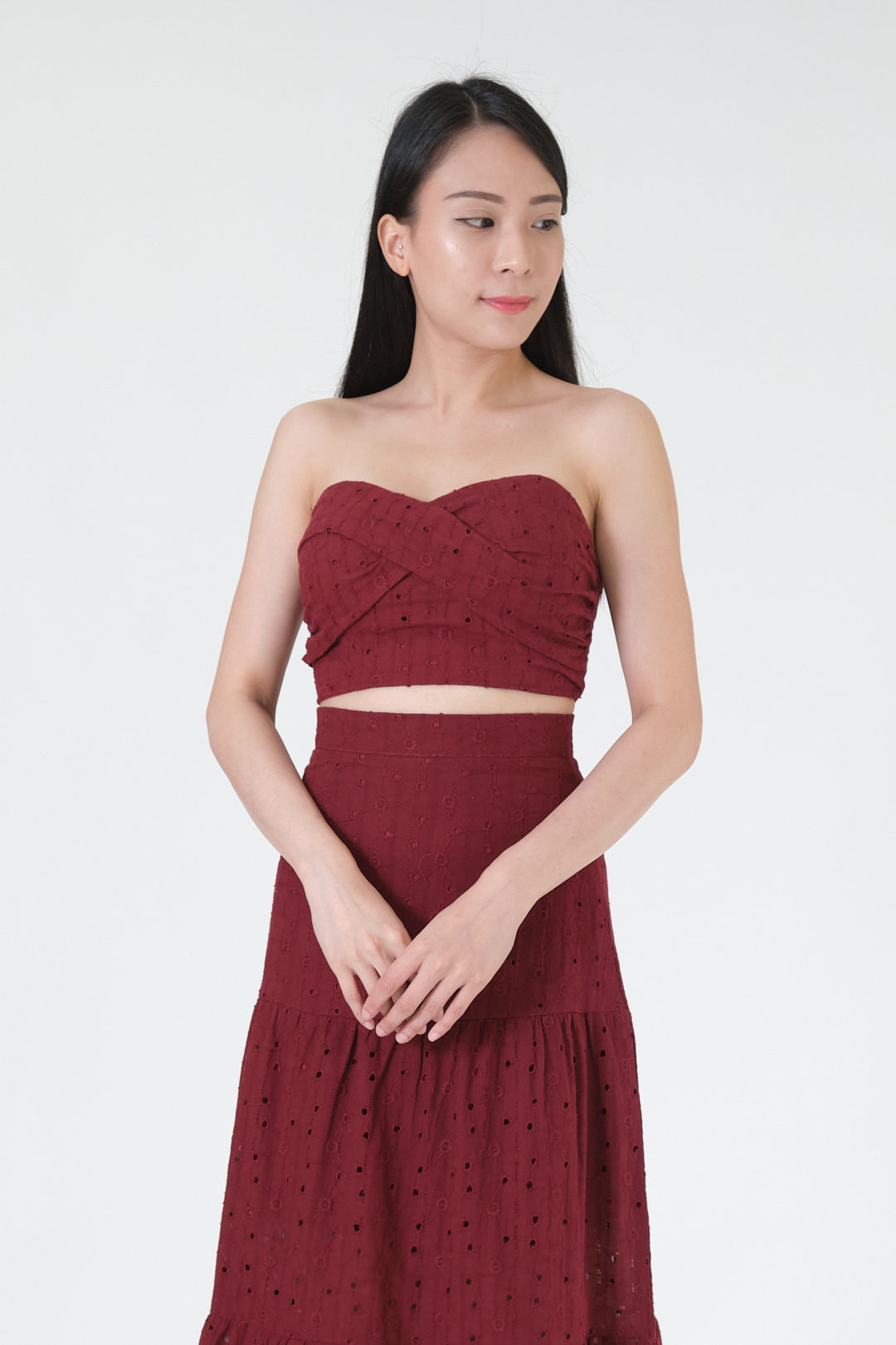 Chixxie Ixia Lace Two-Piece Set (Red)