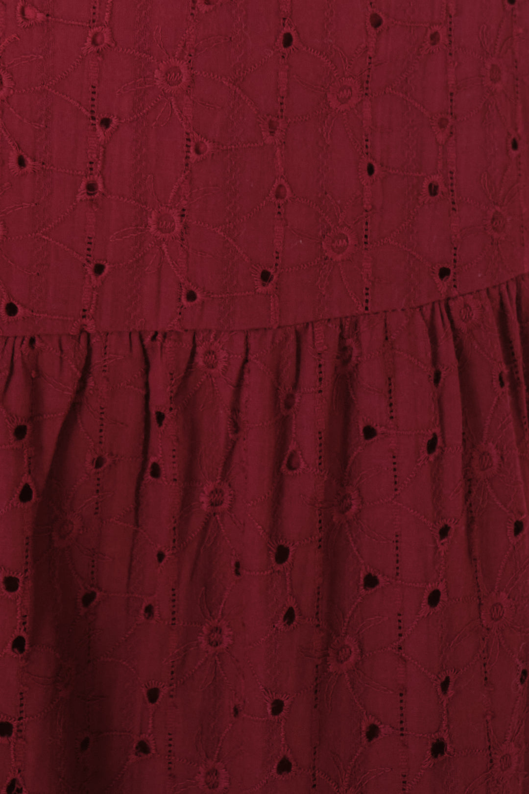 Chixxie Ixia Lace Two-Piece Set (Red)
