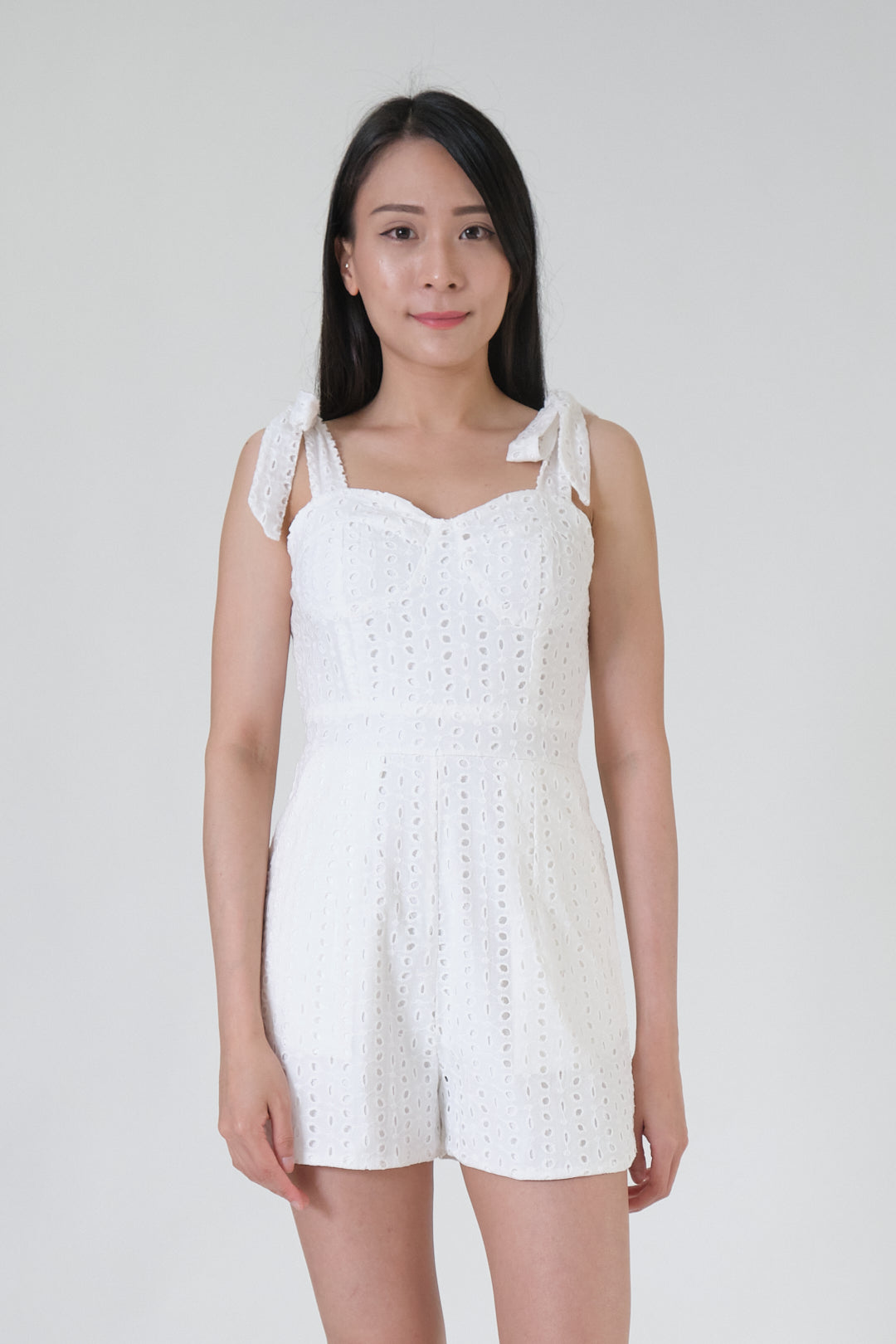 Chixxie Mikaela Ribbon Lace Playsuit (White)