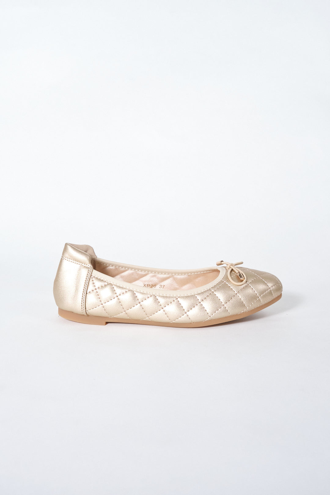 Chixxie XP20 Ribbon Tie Quilt Round Toe Flats