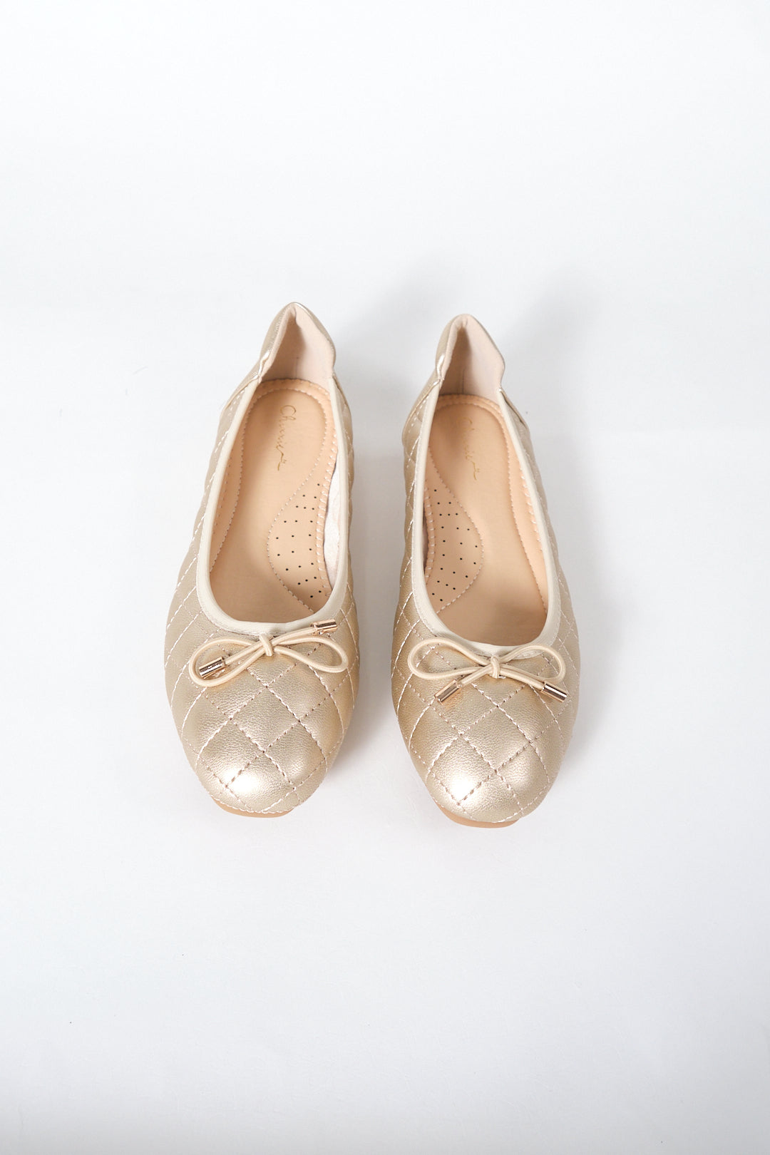 Chixxie XP20 Ribbon Tie Quilt Round Toe Flats