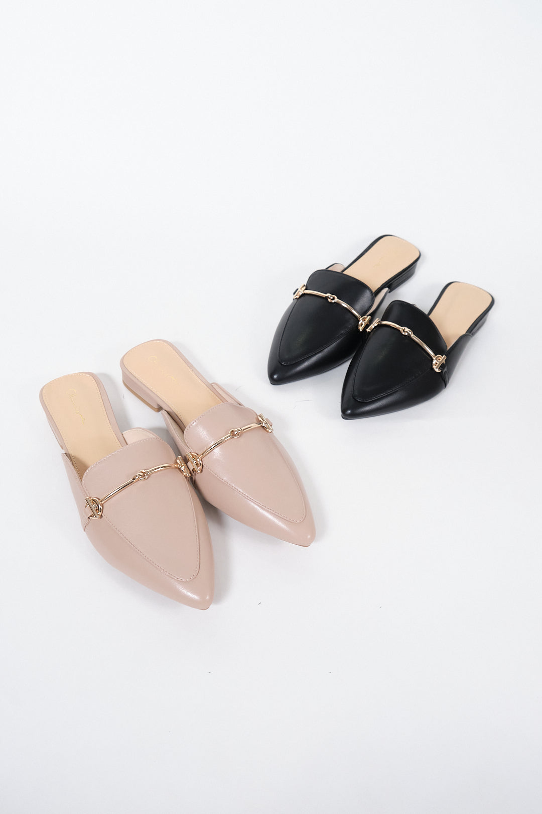Chixxie XM17 Gold Buckle Pointed Mules