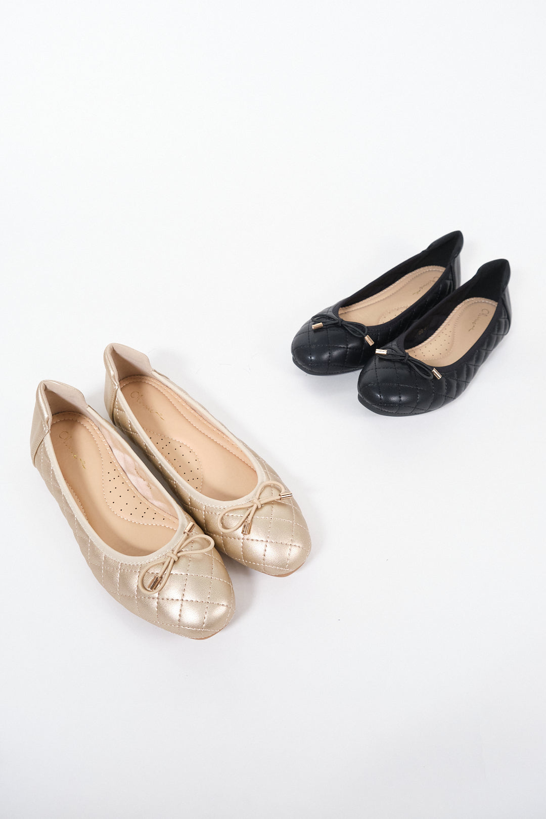 Chixxie XP20 Ribbon Tie Quilt Round Toe Flats