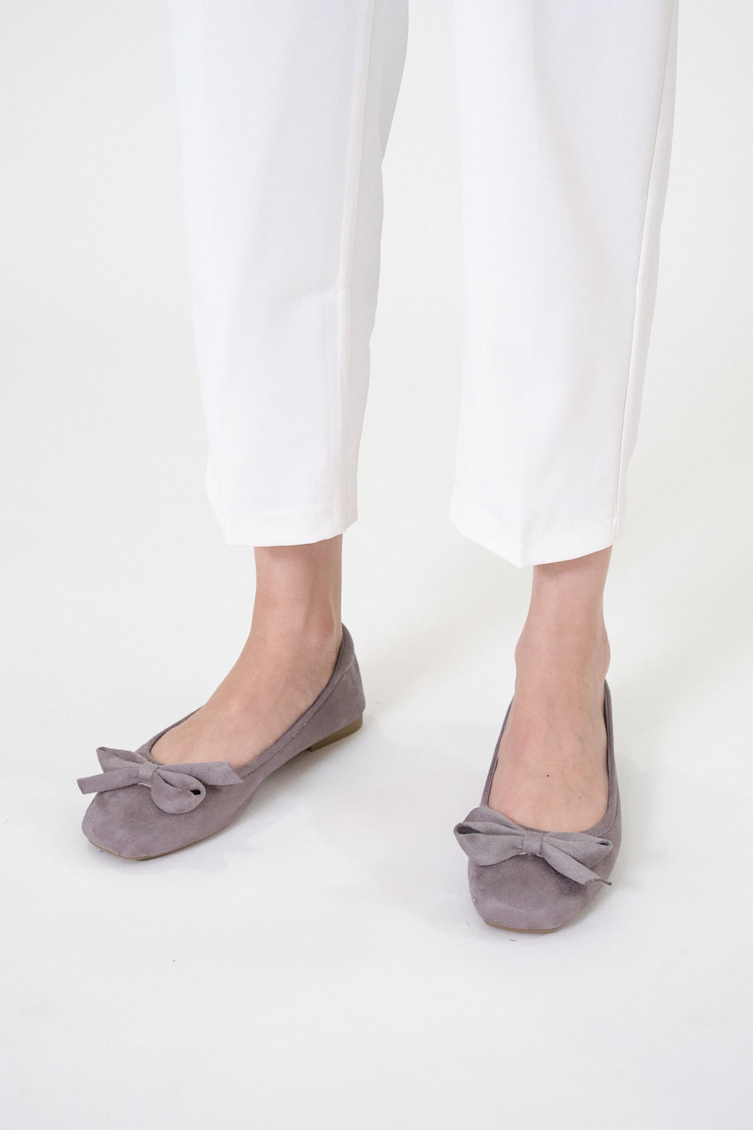 Chixxie XP21 Suede Ribbon Square Toe Flats