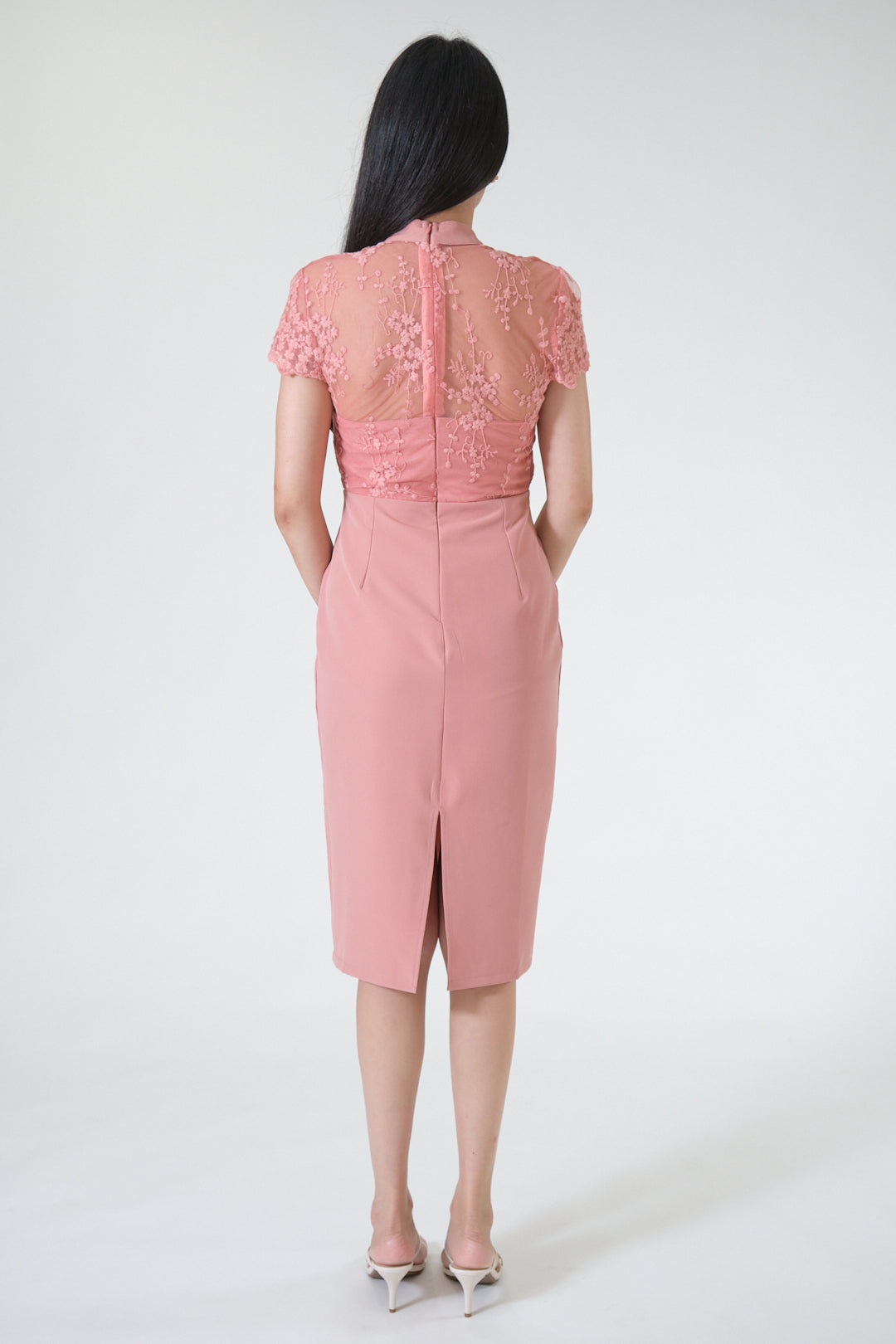 Chixxie Rosalie Cheongsam (Pink)