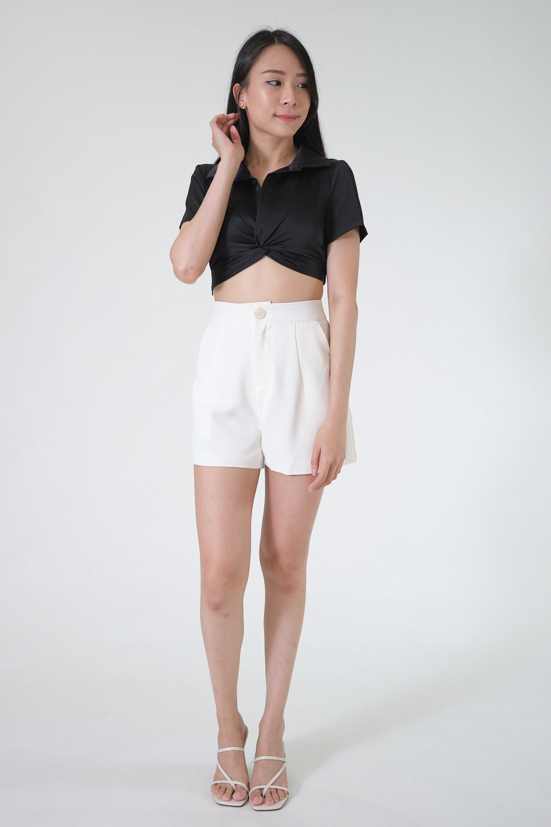Chixxie Peyton Twist Crop Top (Black)