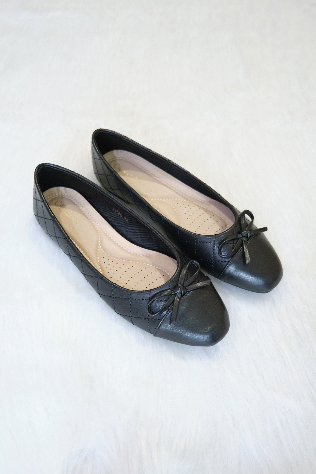 Chixxie XP26 Quilted Ribbon Round Toe Flats