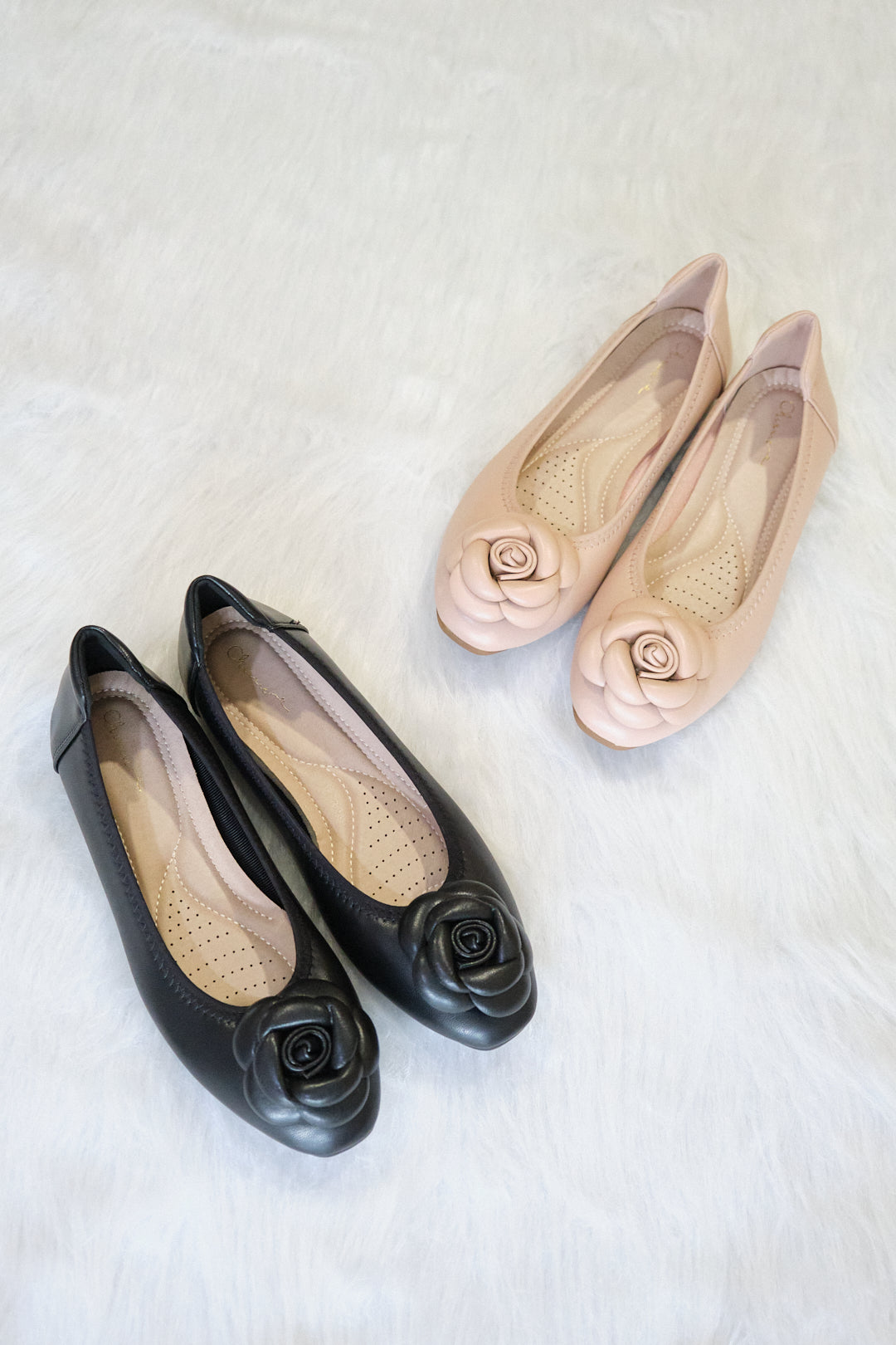 Chixxie XF25 Camelia Round Toe Flats