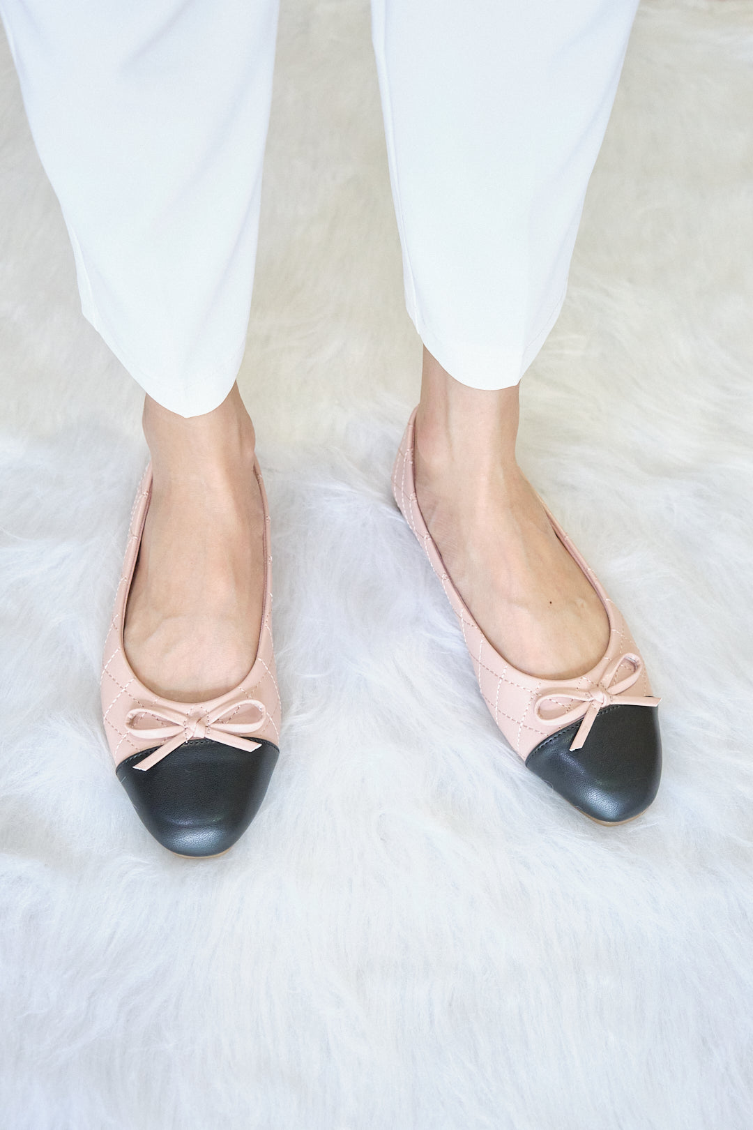Chixxie XP26 Quilted Ribbon Round Toe Flats