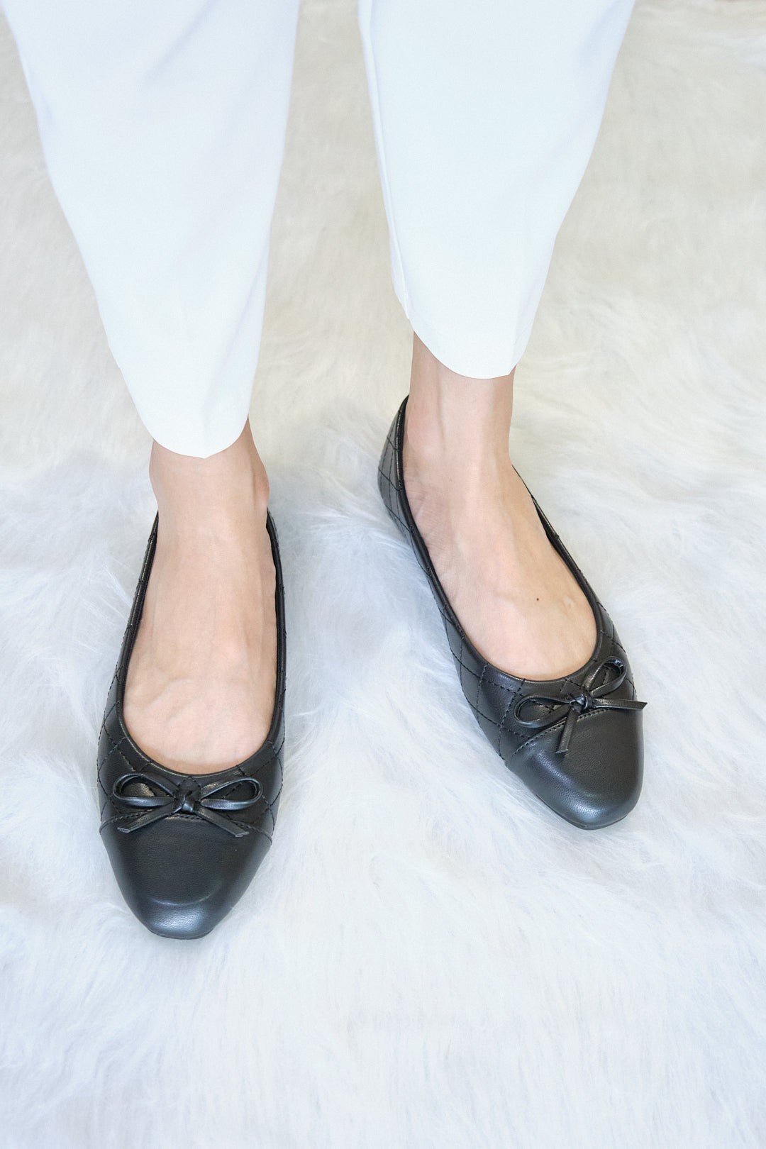 Chixxie XP26 Quilted Ribbon Round Toe Flats