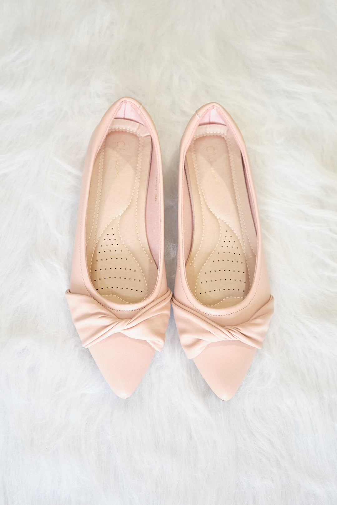 Chixxie XP27 Twist Pointed Toe Flats