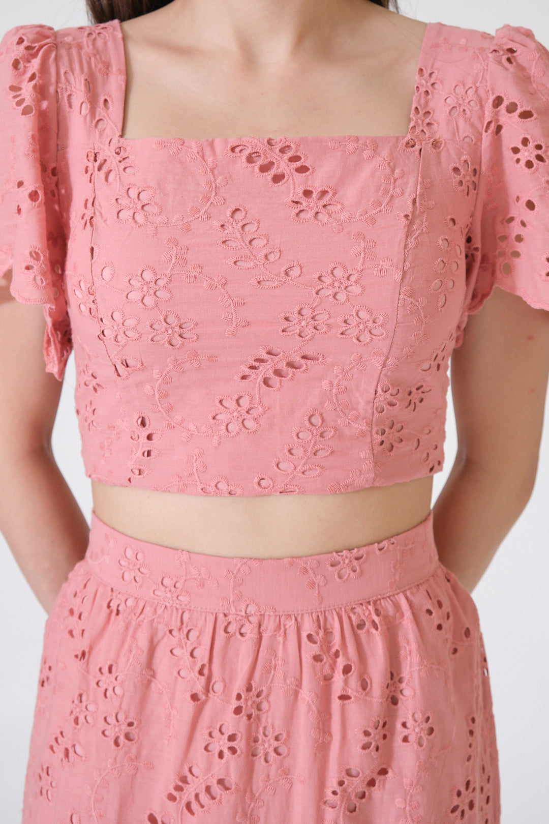 Chixxie Angela Lace Two-Piece Set (Pink)