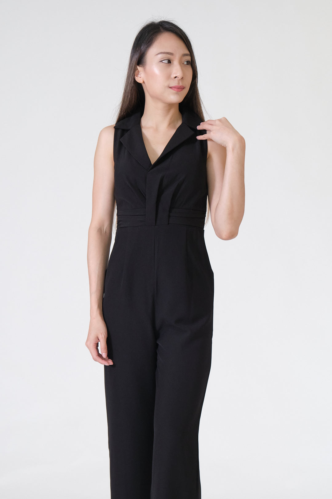 Chixxie Ariana Jumpsuit (Black)