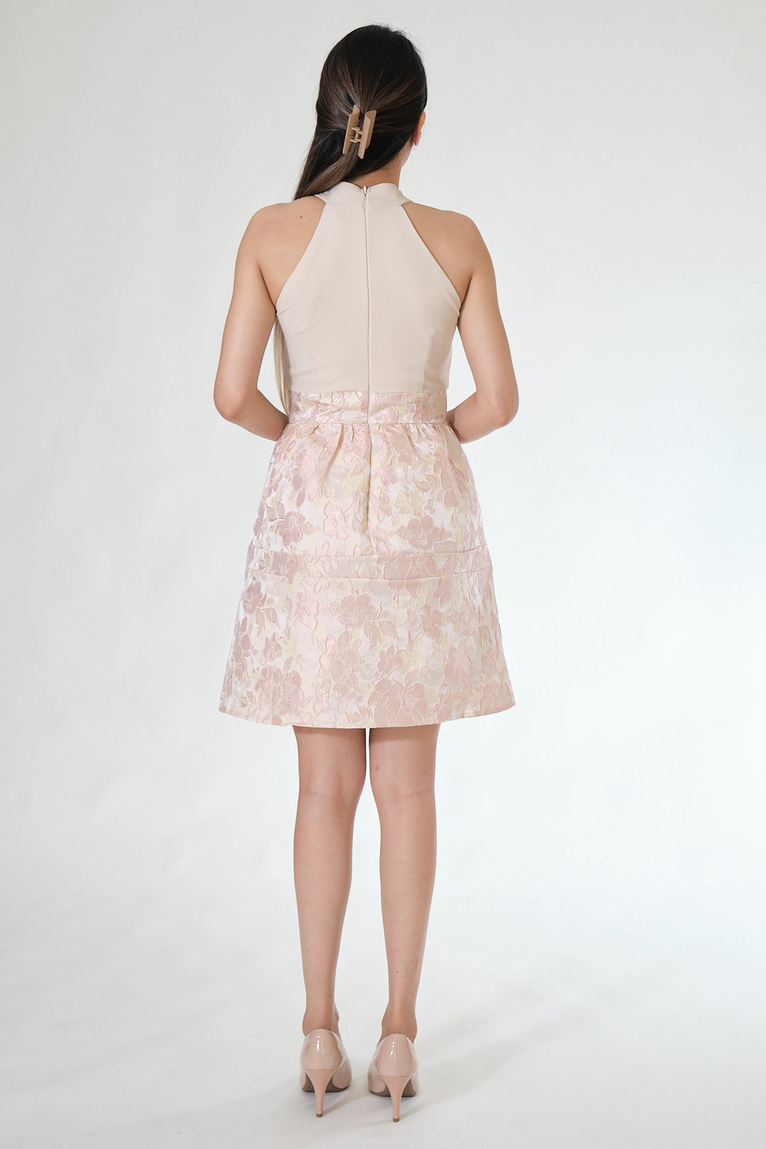 Chixxie Serenity Halter Cheongsam (Beige)