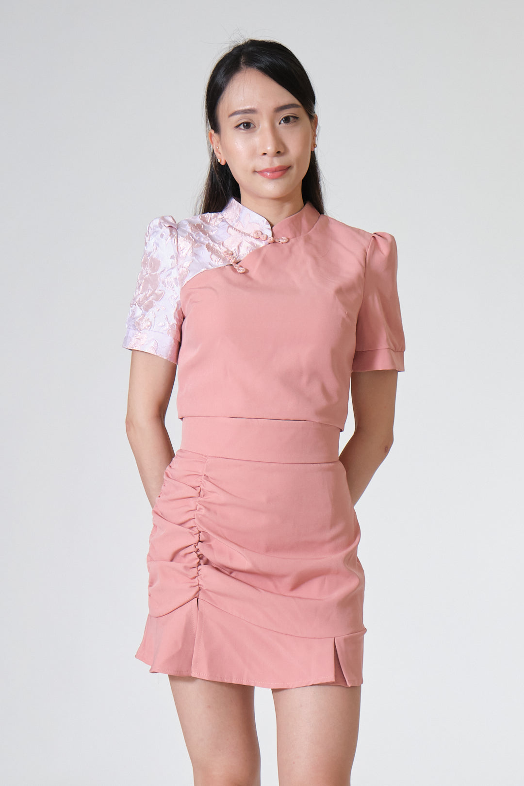 Chixxie Magnolia Two-Piece Cheongsam Set (Pink)