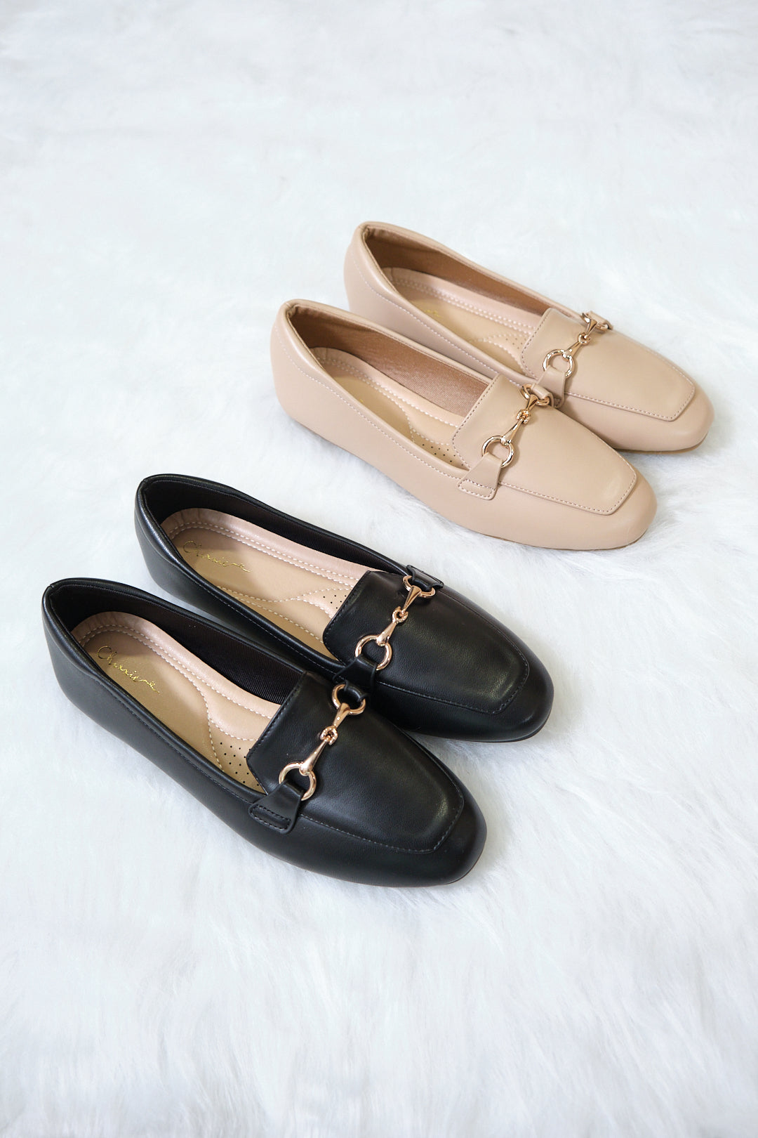 Chixxie XM32 Gold Buckle Loafer Flats