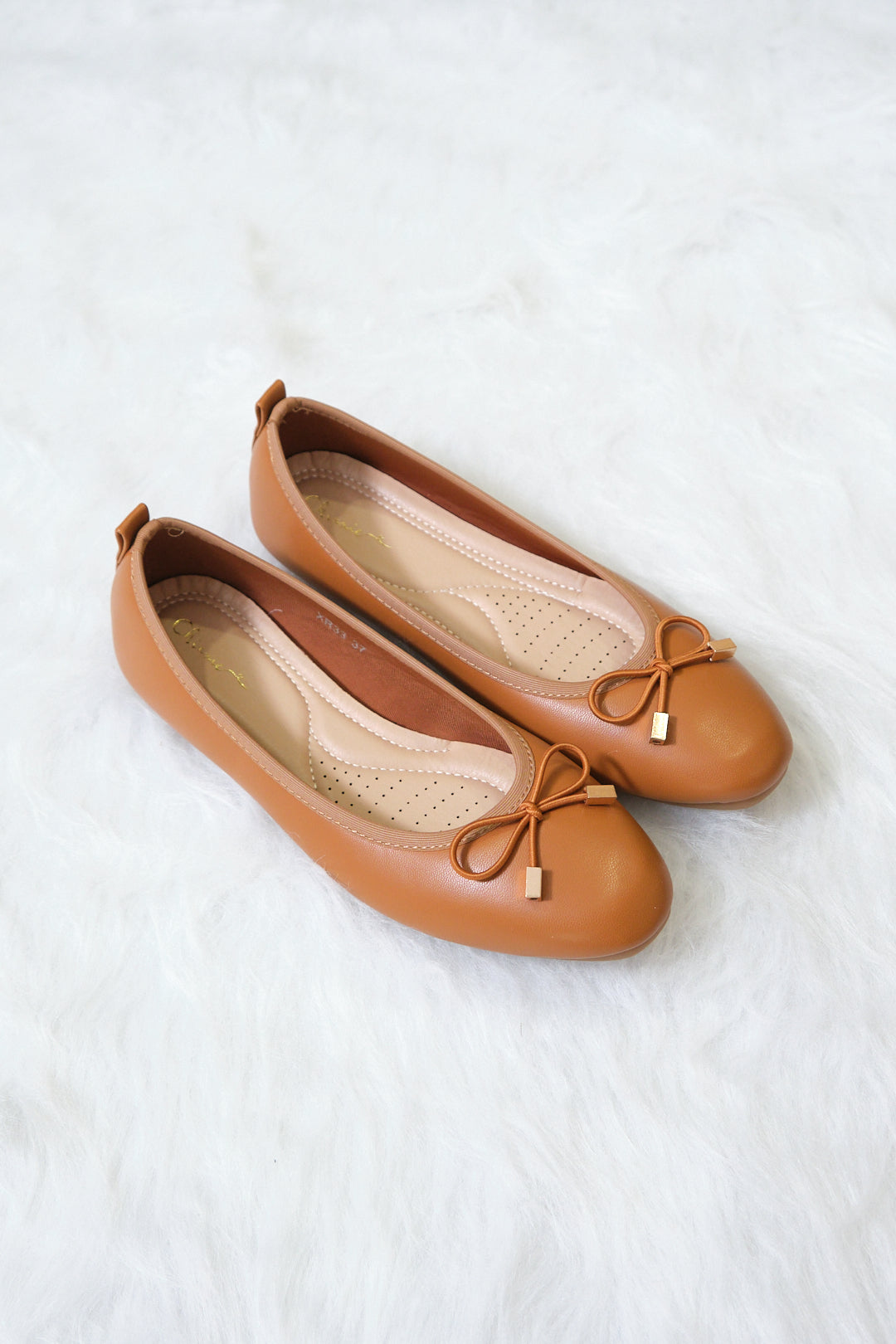 Chixxie XR33 Ribbon Round Toe Flats