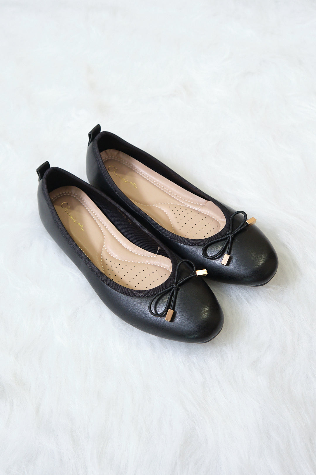 Chixxie XR33 Ribbon Round Toe Flats