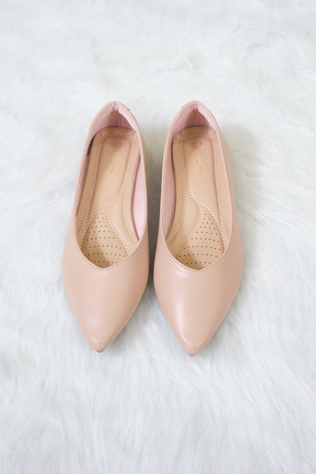 Chixxie XV28 V-Cut Pointed Toe Flats
