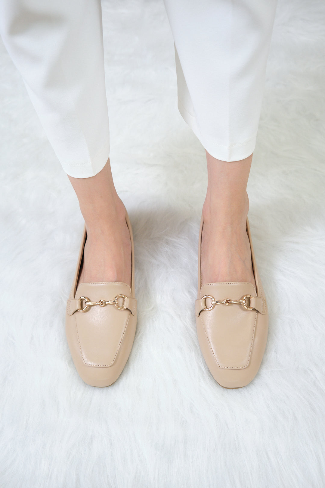Chixxie XM32 Gold Buckle Loafer Flats