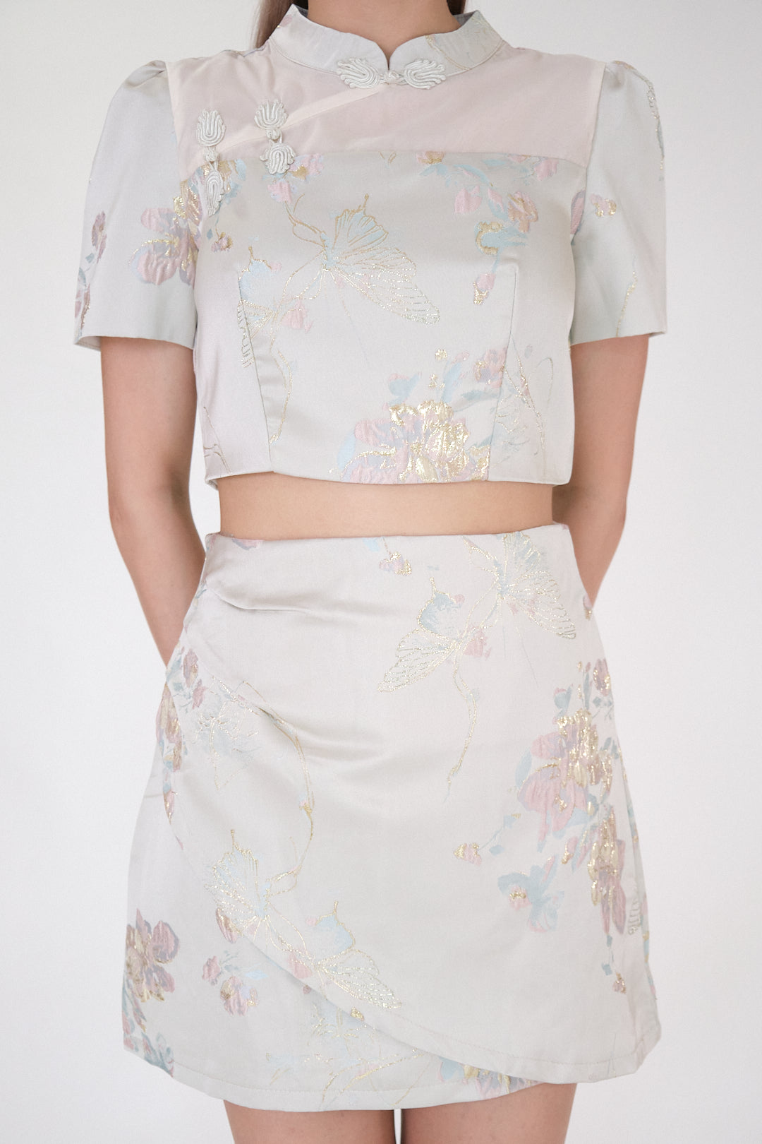 Chixxie Primrose Two-Piece Cheongsam Set (Beige)