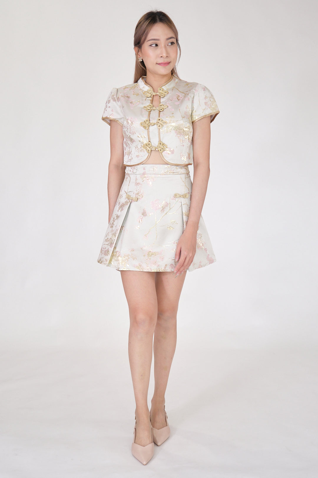 Chixxie Luna Two-Piece Cheongsam Set (Beige)