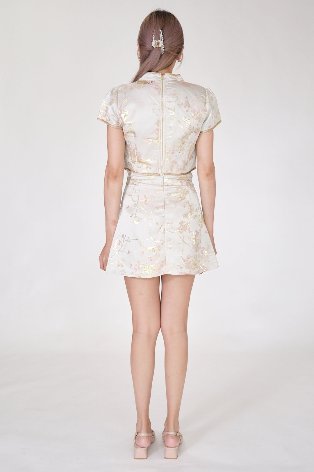 Chixxie Luna Two-Piece Cheongsam Set (Beige)