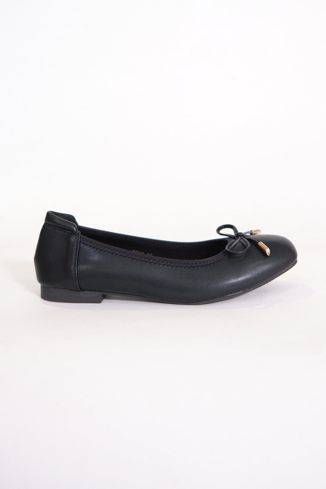 Chixxie XP36 Ribbon Square Toe Flats