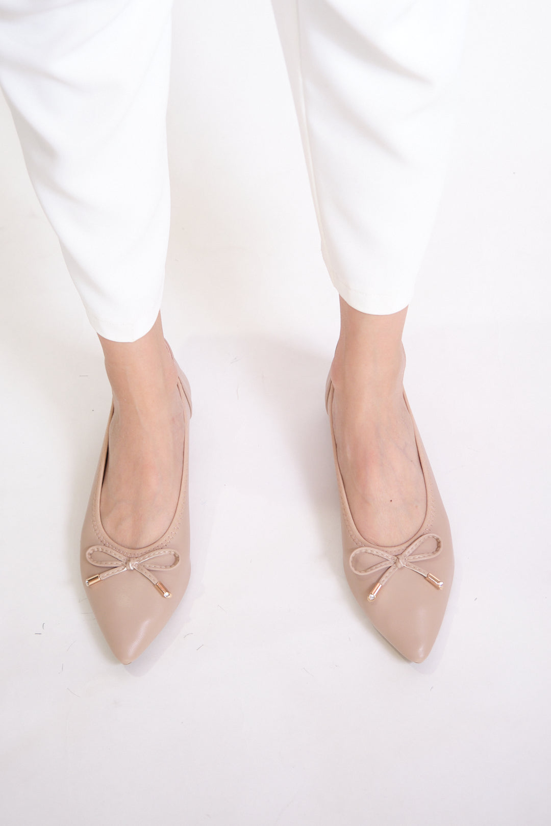 Chixxie XP37 Ribbon Pointed Toe Flats