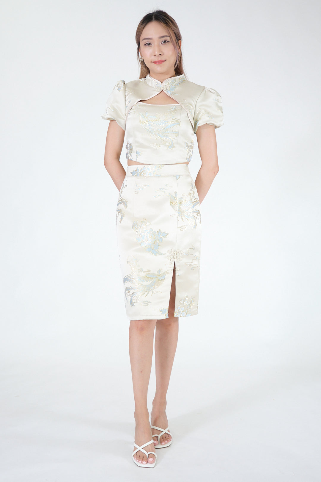 Chixxie Jewel Two-Piece Cheongsam Set (Cream)