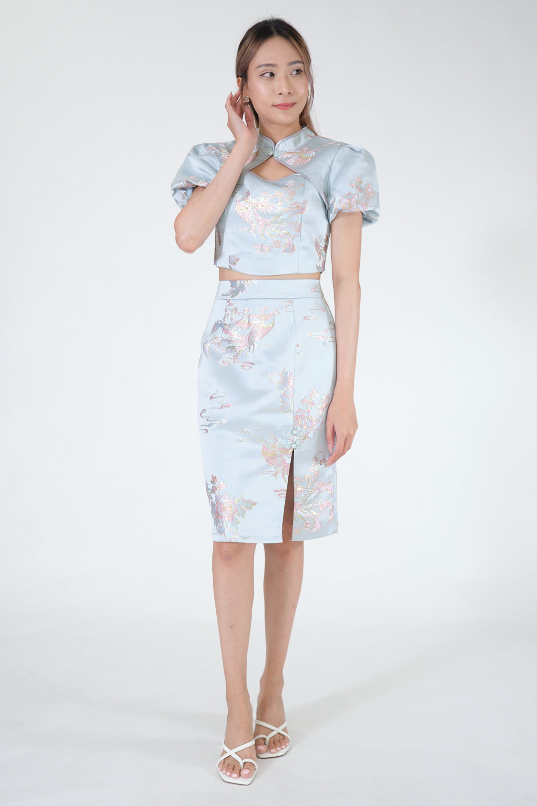 Chixxie Jewel Two-Piece Cheongsam Set (Blue)