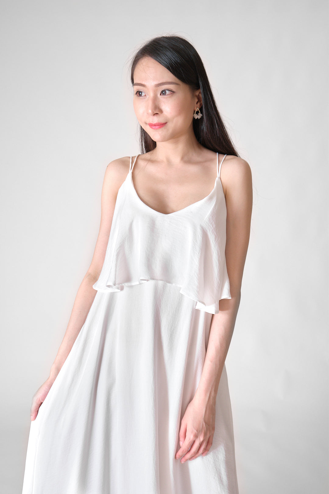 Chixxie Roselyn Flowy Maxi Dress (White)