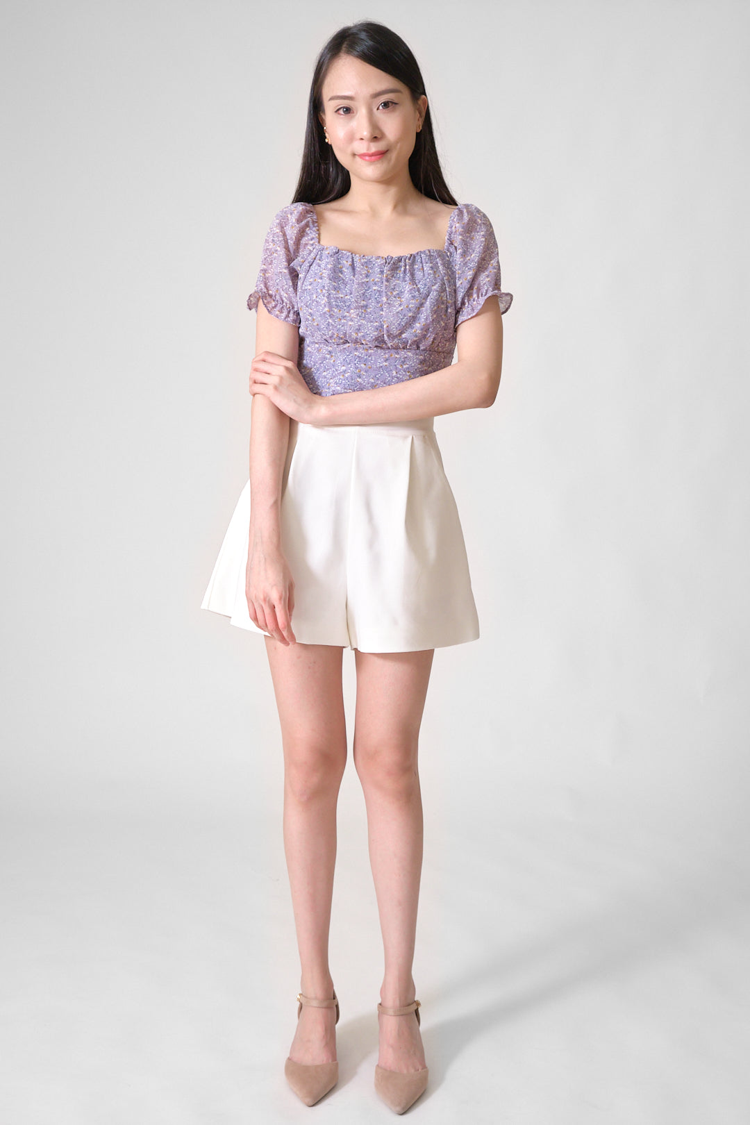 Chixxie Faye Shorts (White)