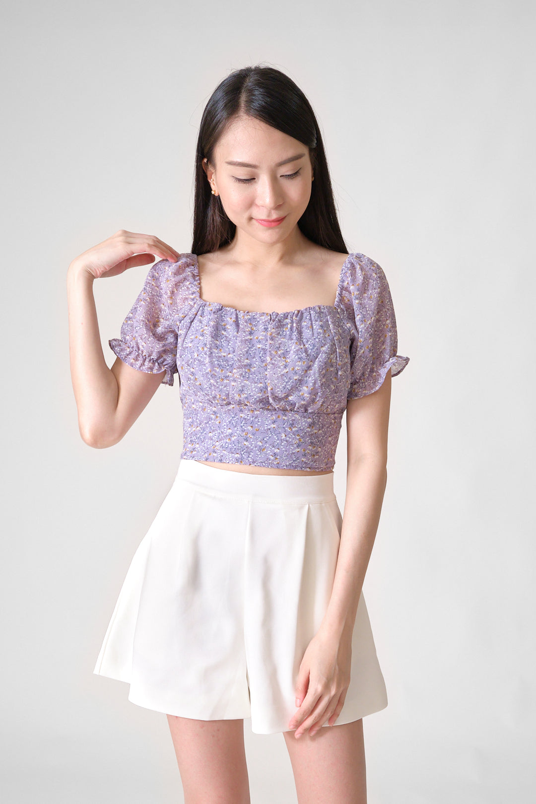 Chixxie Faye Shorts (White)