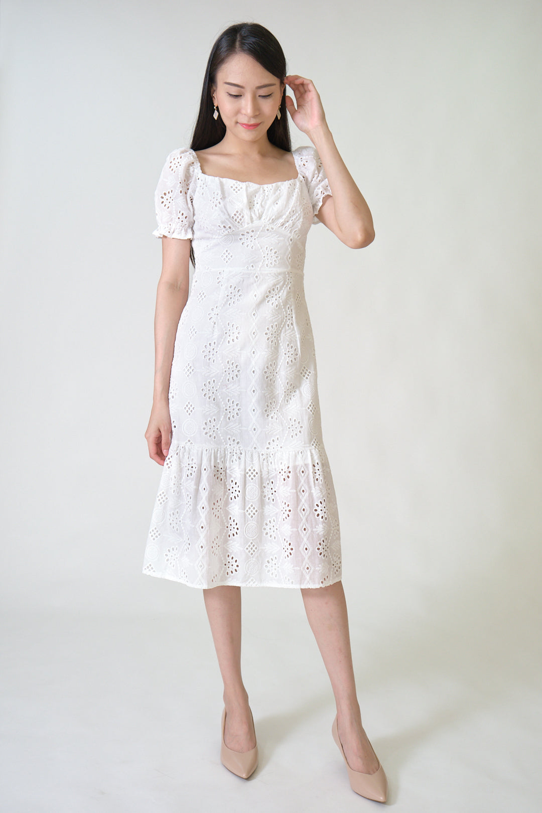 Chixxie Lauren Lace Midi Dress (White)