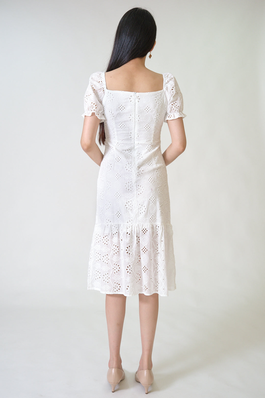 Chixxie Lauren Lace Midi Dress (White)
