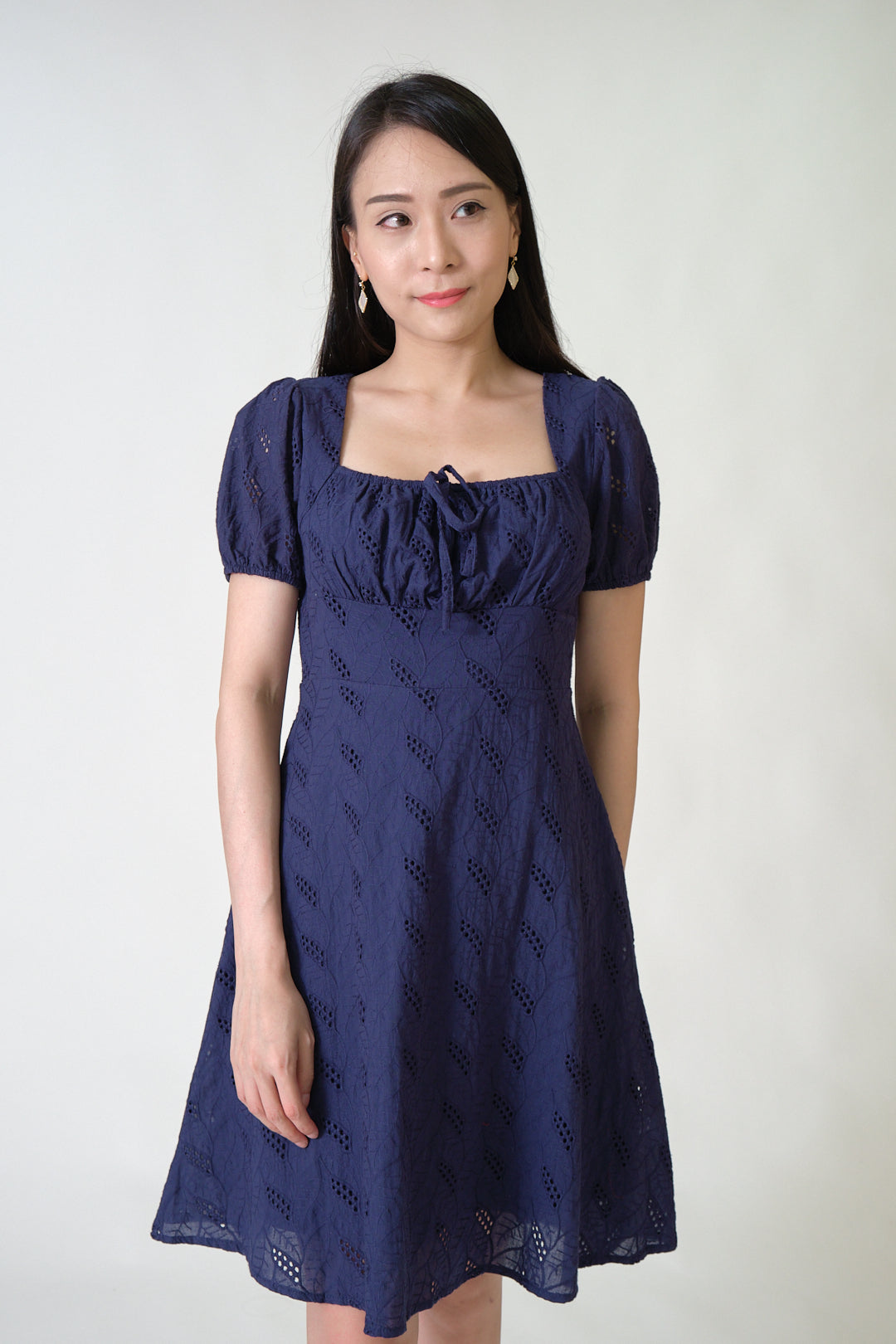 Chixxie Lyra Lace Dress (Navy)