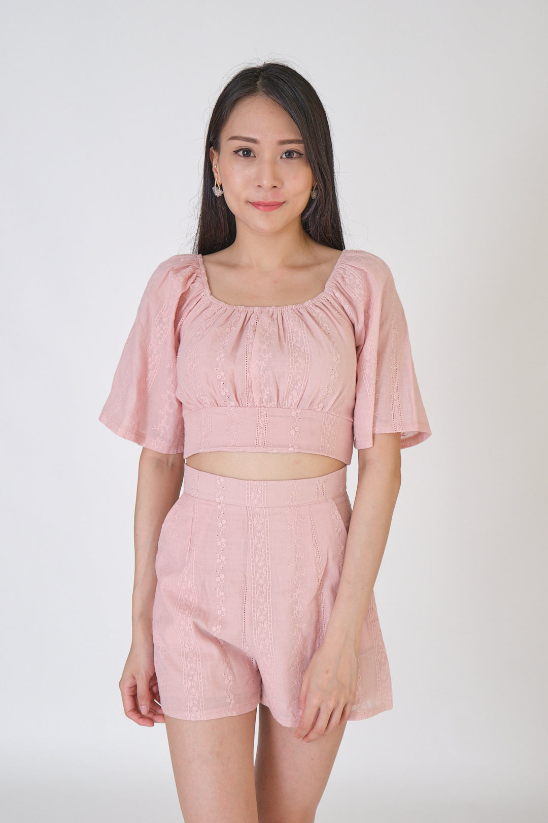 Chixxie Natalina Two-Piece Lace Set (Pink)