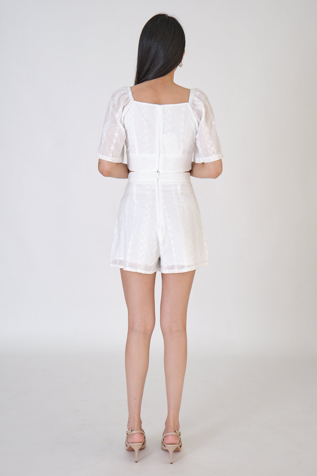 Chixxie Natalina Two-Piece Lace Set (White)