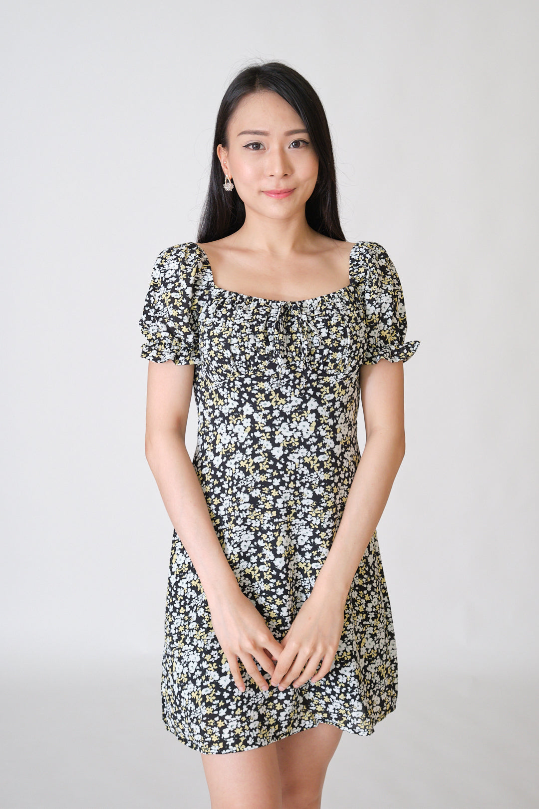 Chixxie Fiona Floral Short Dress (Black)