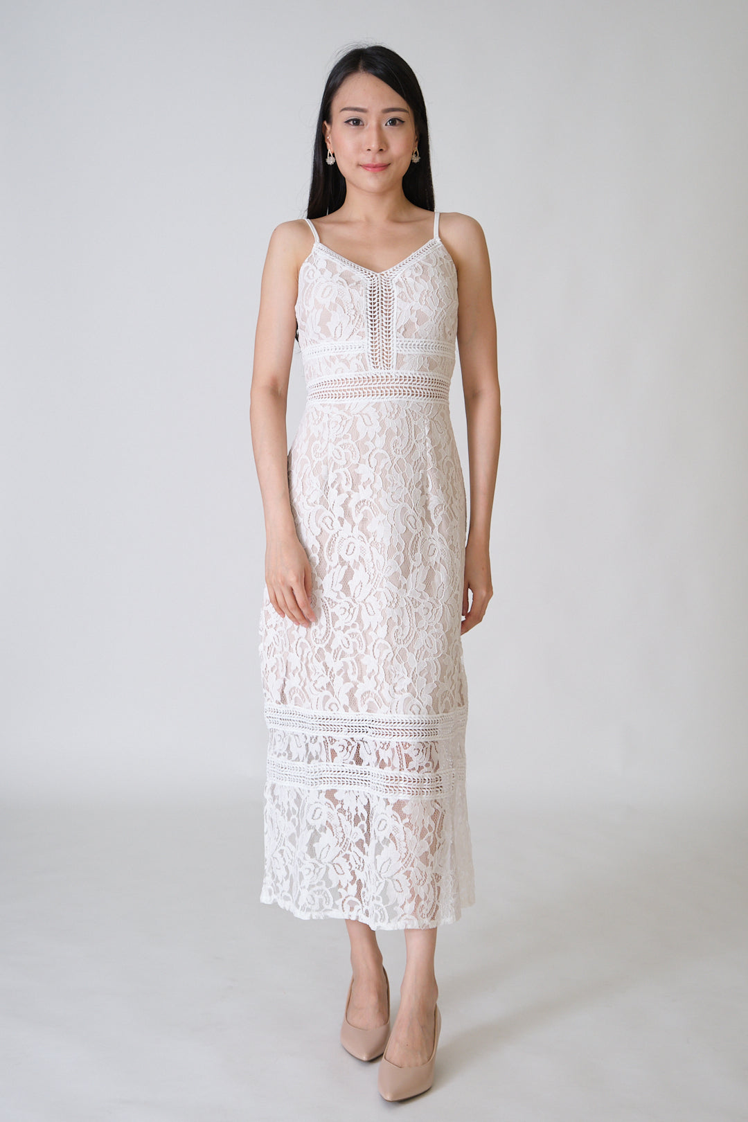 Chixxie Aria Lace Dress (White)