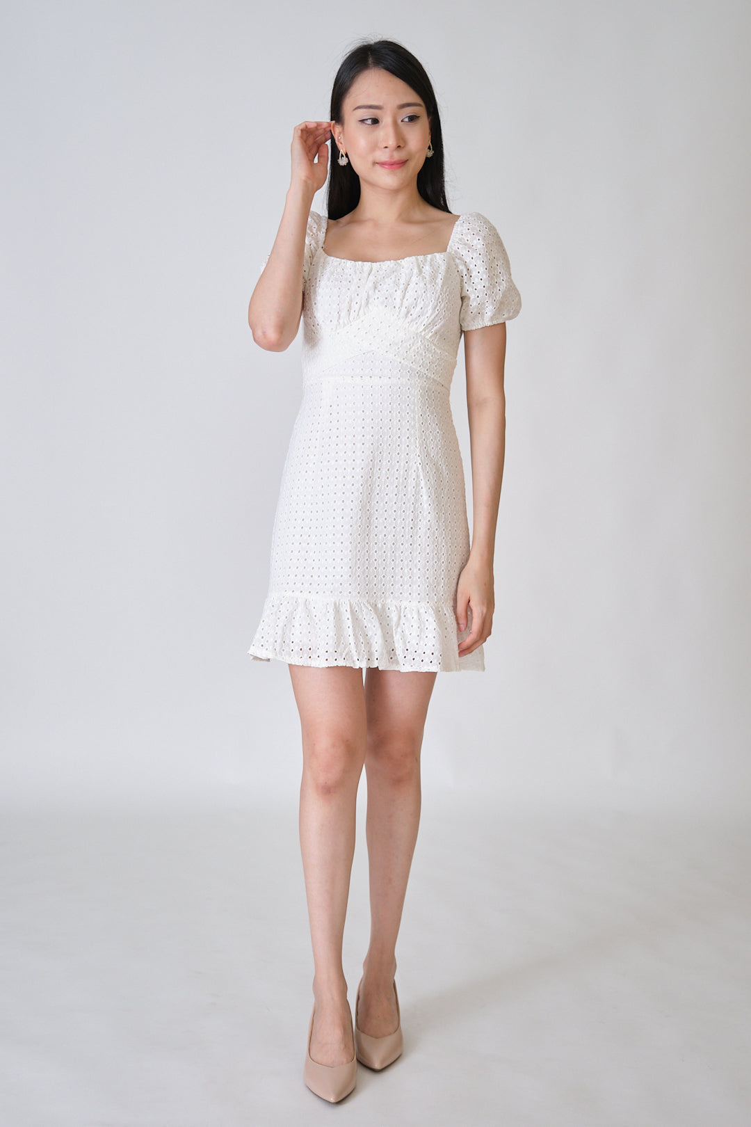 Chixxie Delilah Lace Short Dress (White)