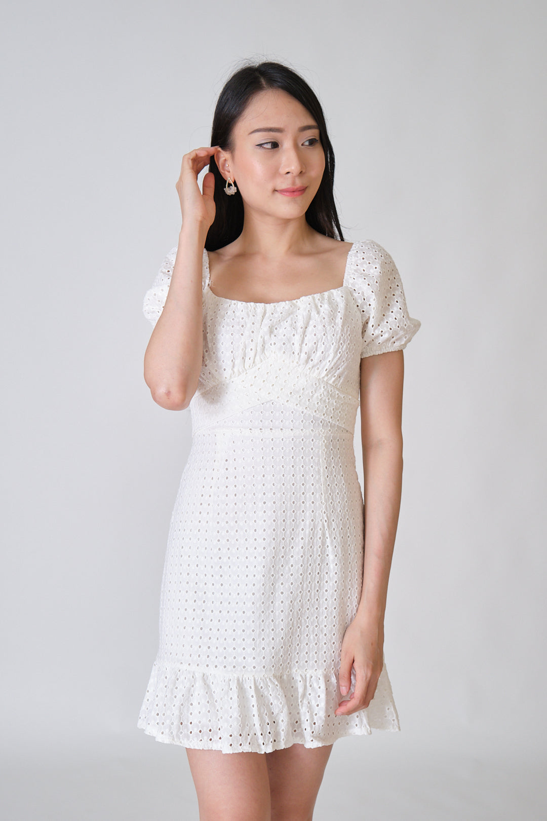 Chixxie Delilah Lace Short Dress (White)