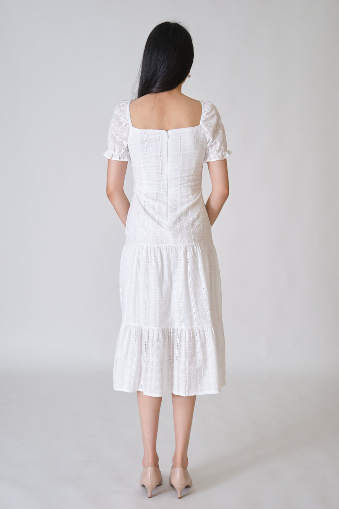 Chixxie Hannah Lace Midi Dress (White)