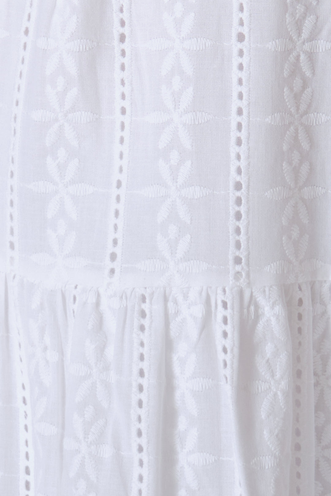 Chixxie Hannah Lace Midi Dress (White)