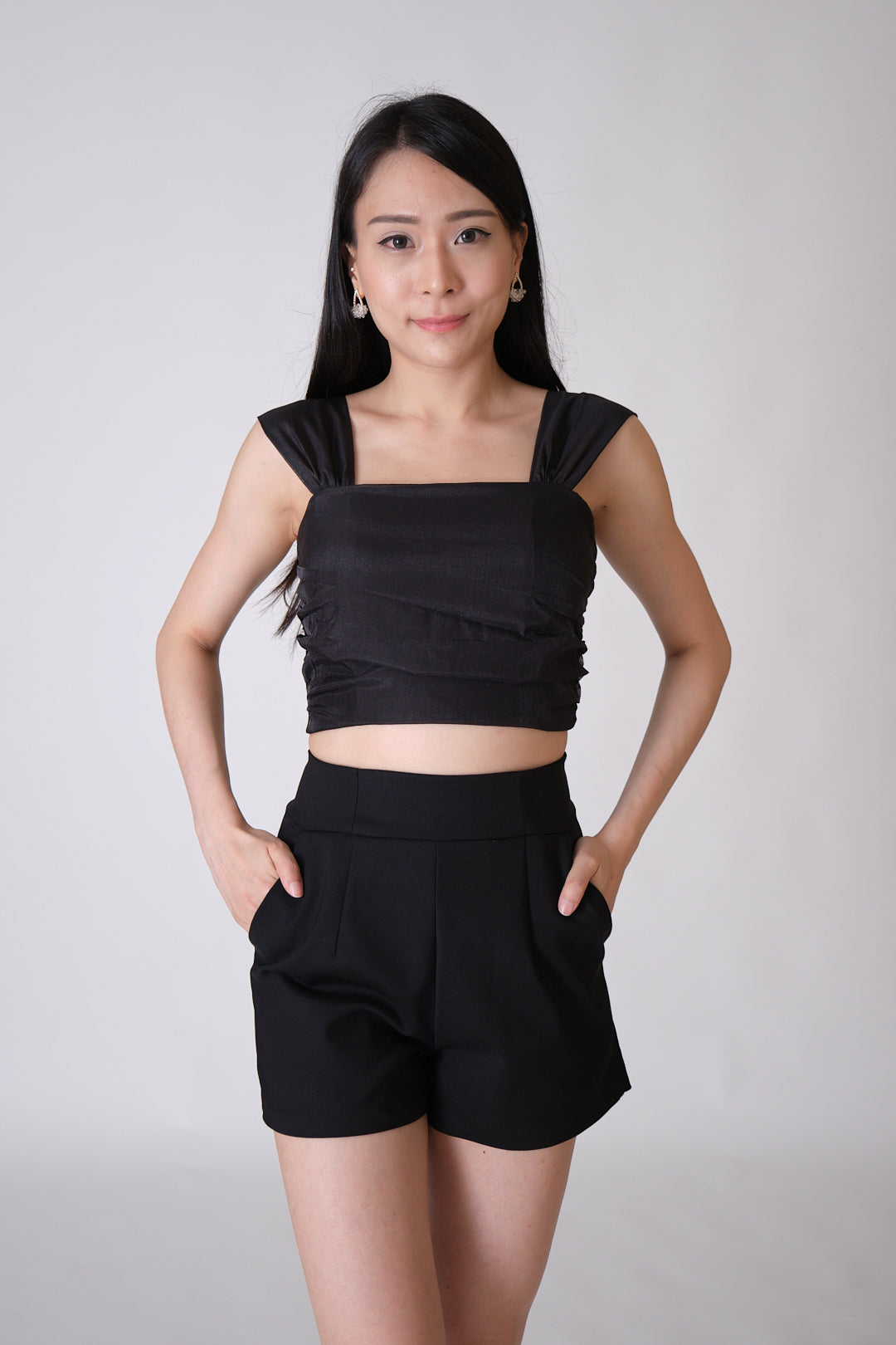 Chixxie Zora Shorts (Black)